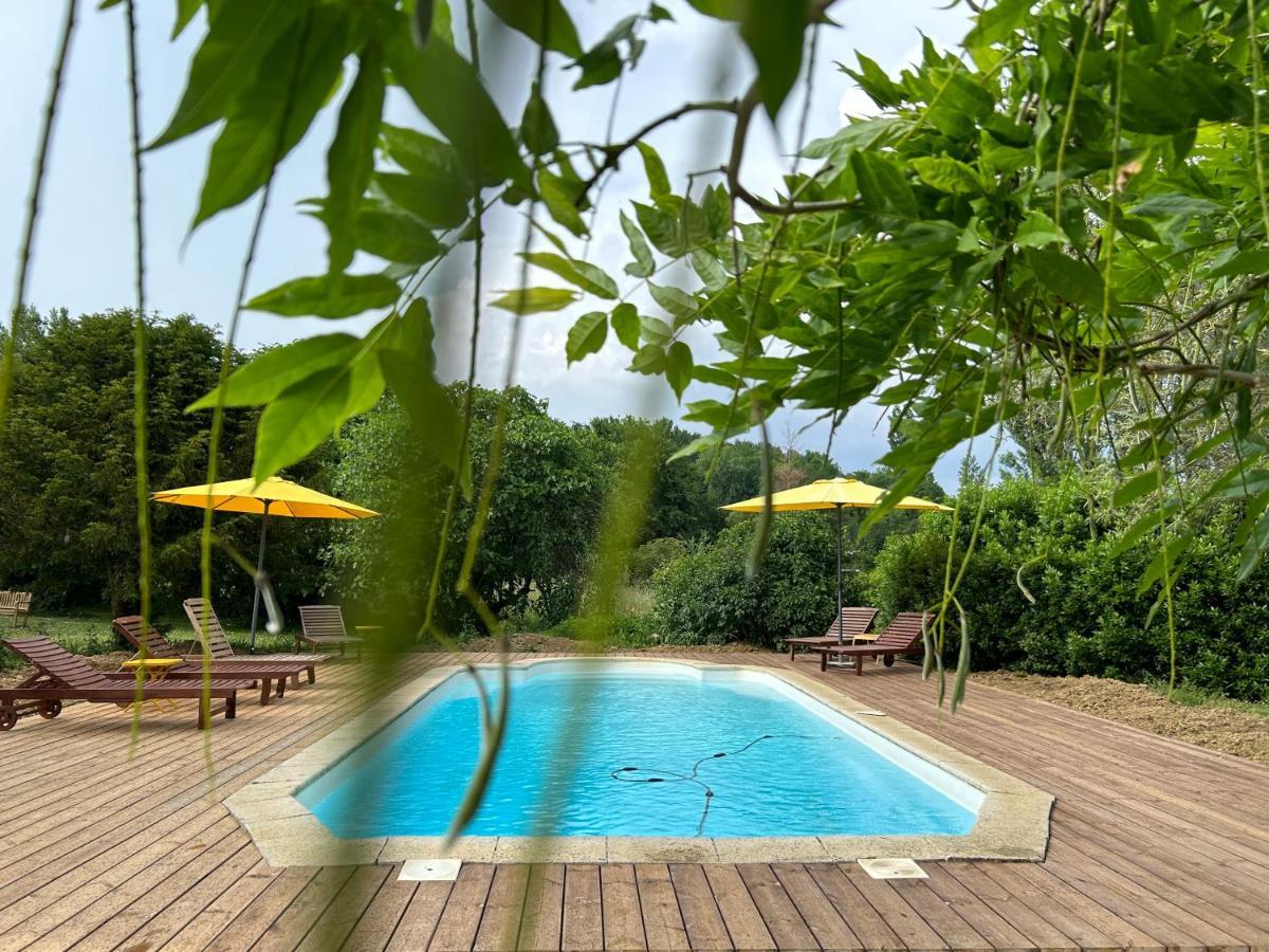 Le Sarment Bed & Breakfast Grezillac ภายนอก รูปภาพ